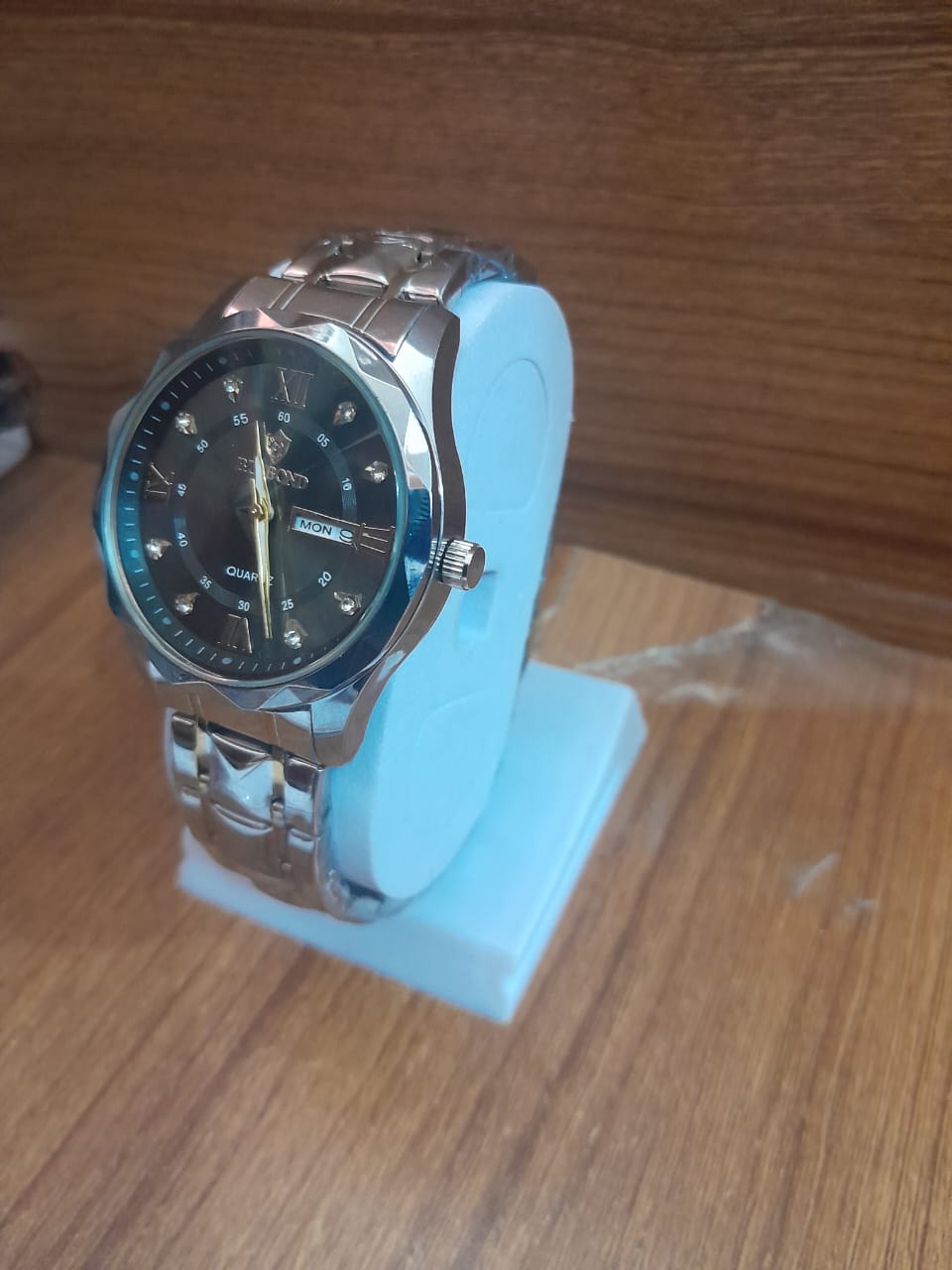 products-details